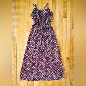 Xhilaration Maxi Dress Red Multicolor Printed with Peephole Back Semi-Lined XS